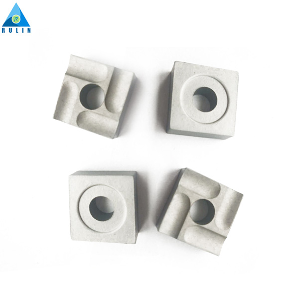 Tungsten carbide indexable turning inserts